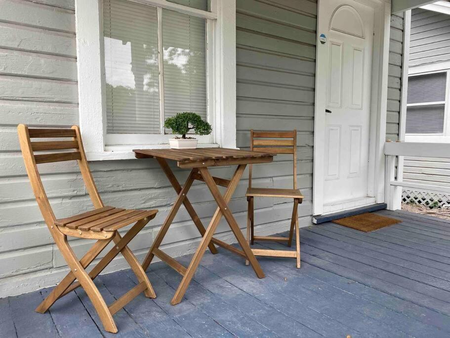 Cozy Studio Bungalow Steps To Armature Works Tampa Dış mekan fotoğraf