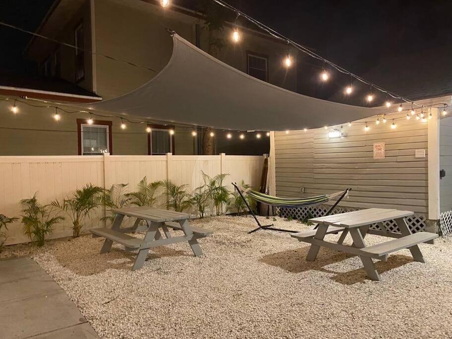 Cozy Studio Bungalow Steps To Armature Works Tampa Dış mekan fotoğraf